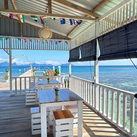 סמפורנה Bihing Angan Water Chalet מראה חיצוני תמונה